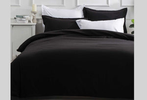 King Size Black Color Quilt Cover Set (3PCS)